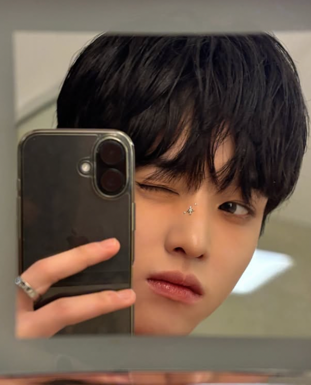 Latest photo of Yujun (Xikers)