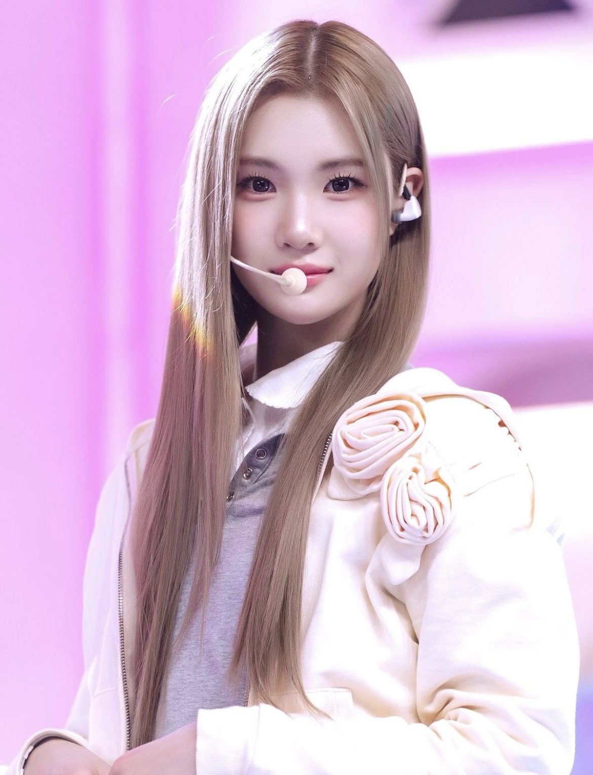 Recent activity shot of Juun (Hearts2Hearts)