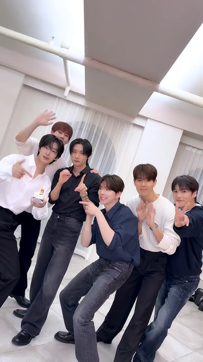 Trending idol content in the community