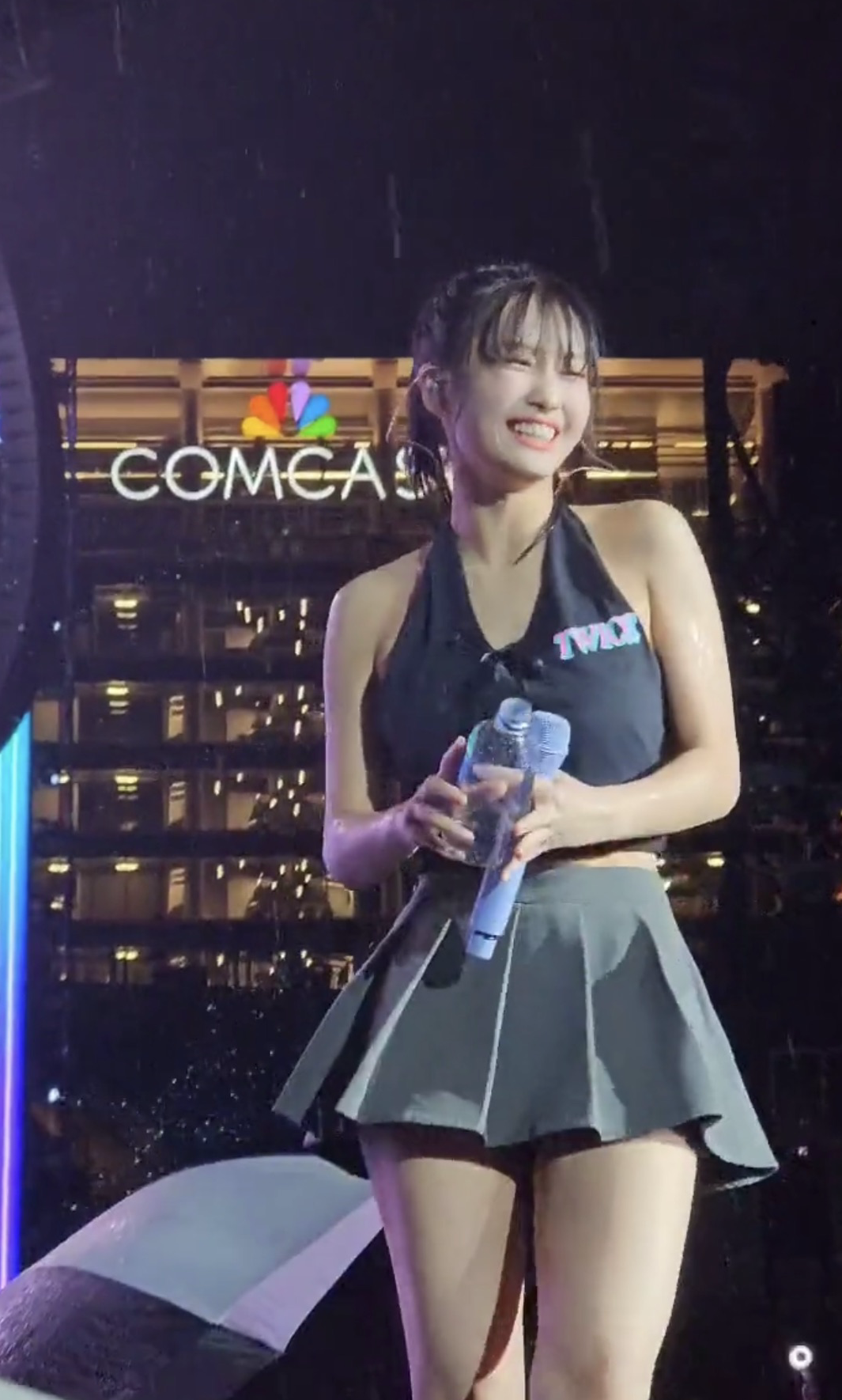 A moment captured by Momo (TWICE)'s fan