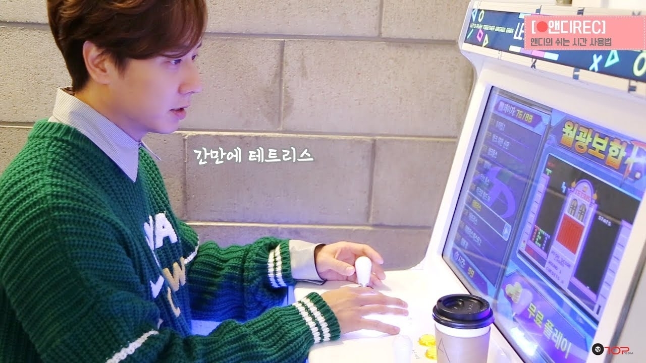Behind-the-scenes cut of SHINHWA