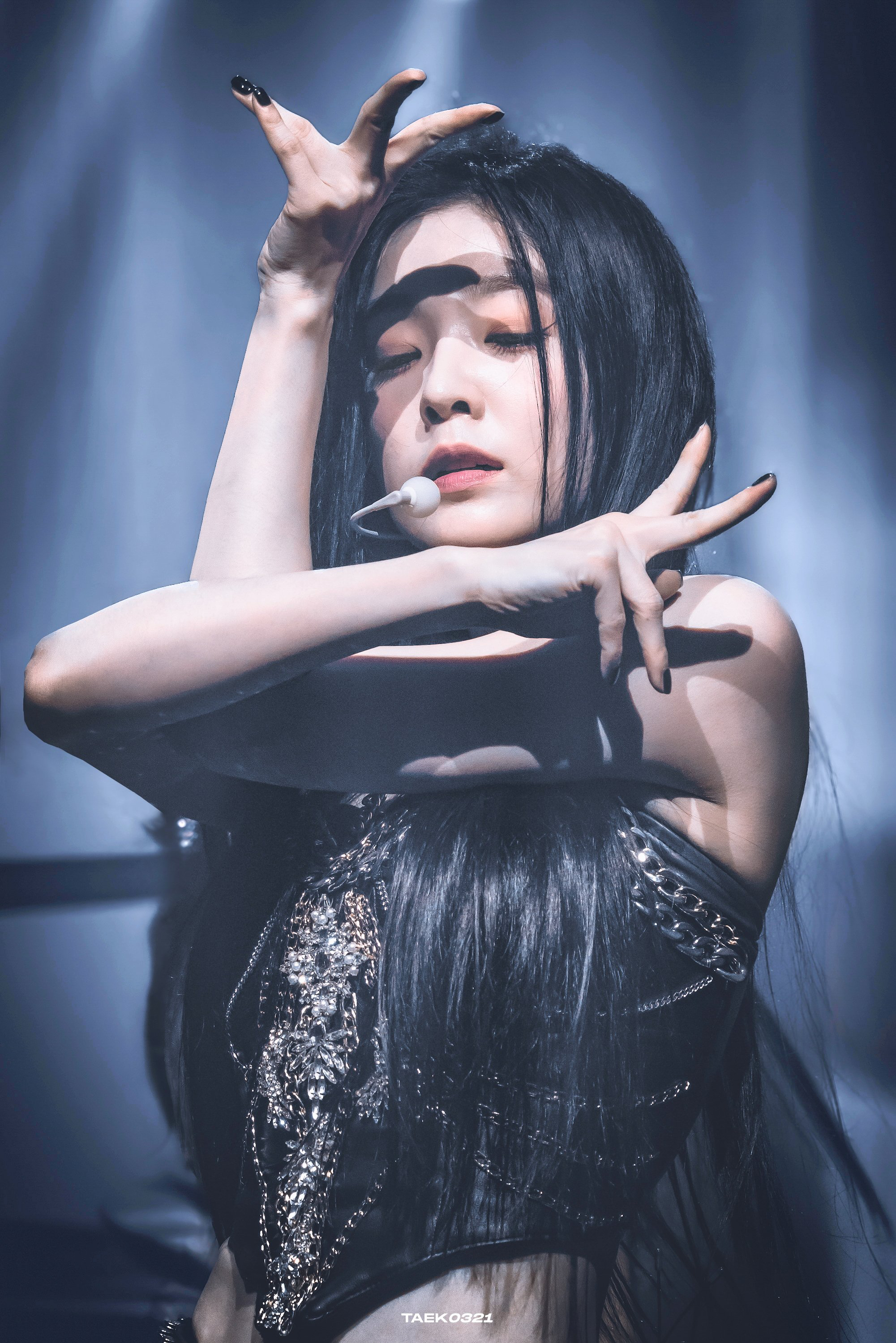 Latest photo of Irene (Red Velvet)
