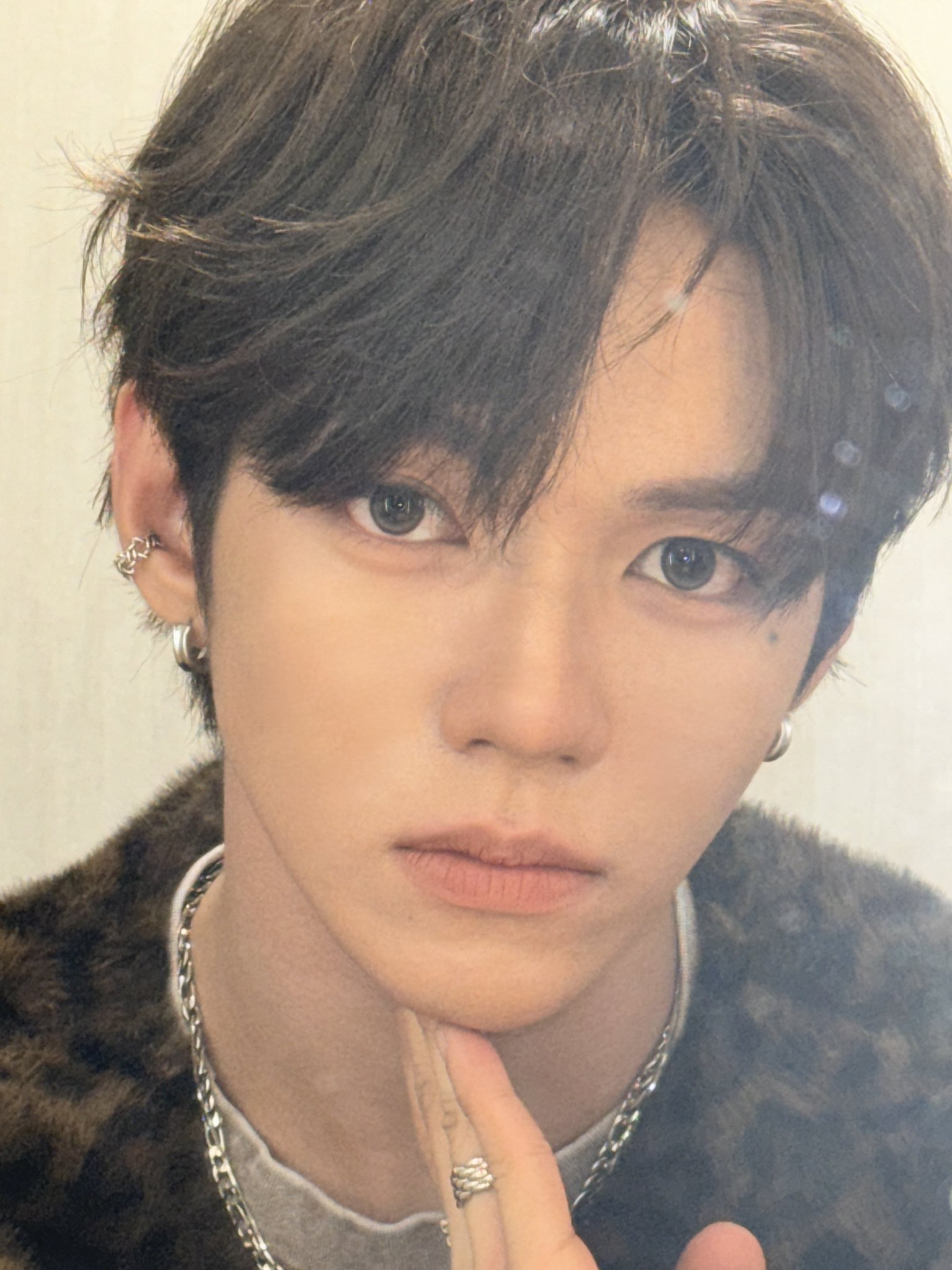 Foto aktivitas terbaru JL (AHOF)