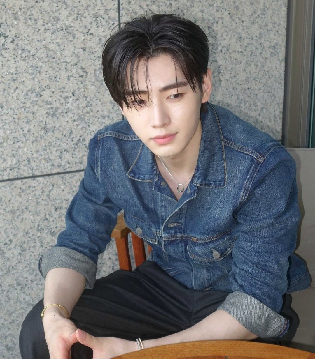 Recent activity shot of Sunghoon (ENHYPEN)