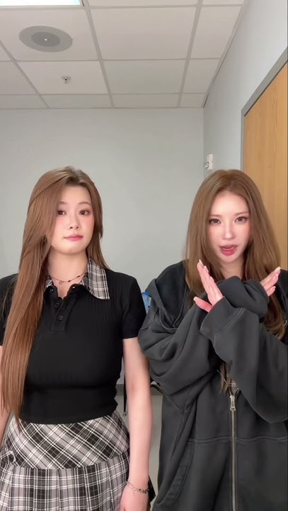 Today's most popular wallpaper in the PURPLE K!SS community