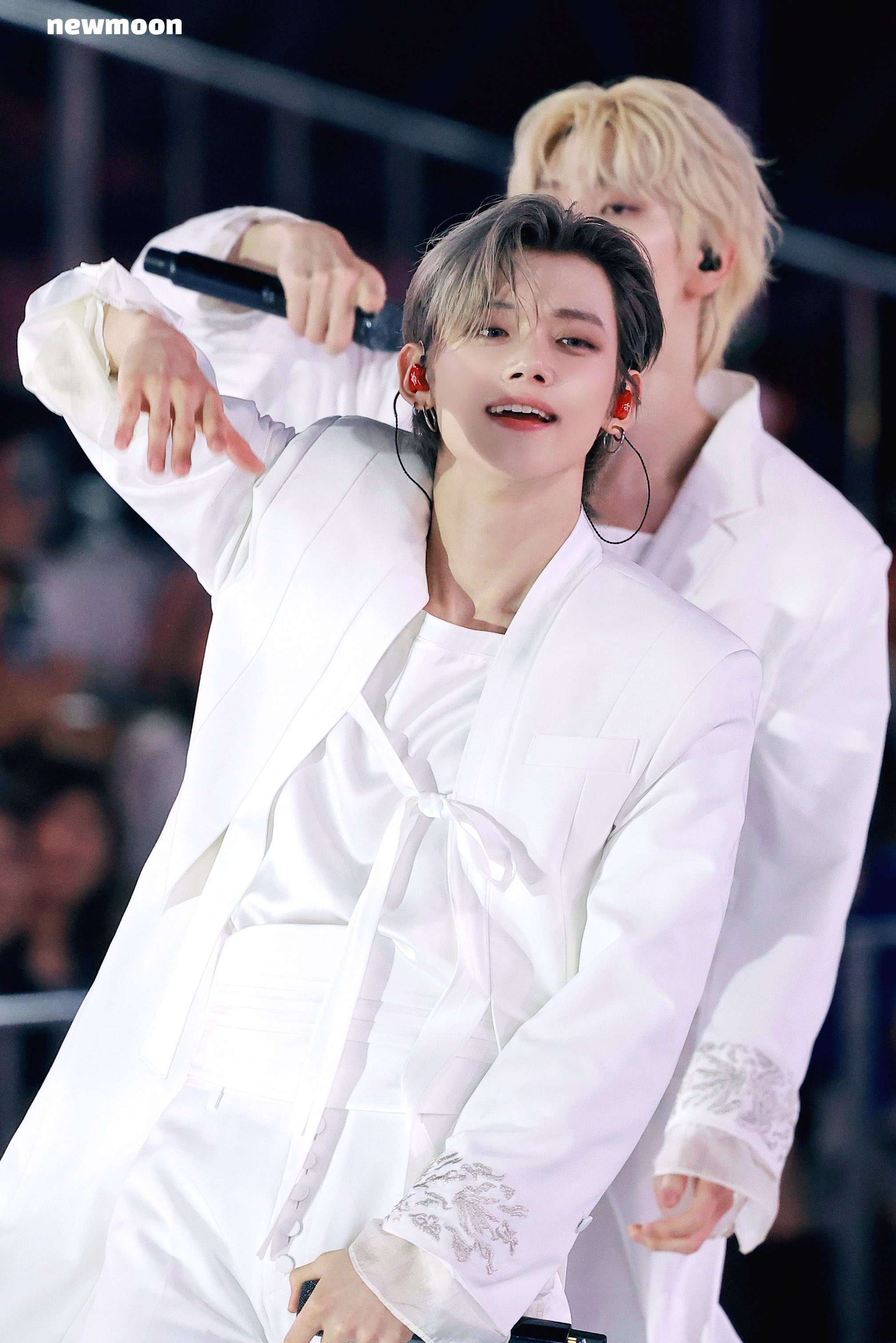 A moment captured by Yeonjun (TOMORROW X TOGETHER)'s fan