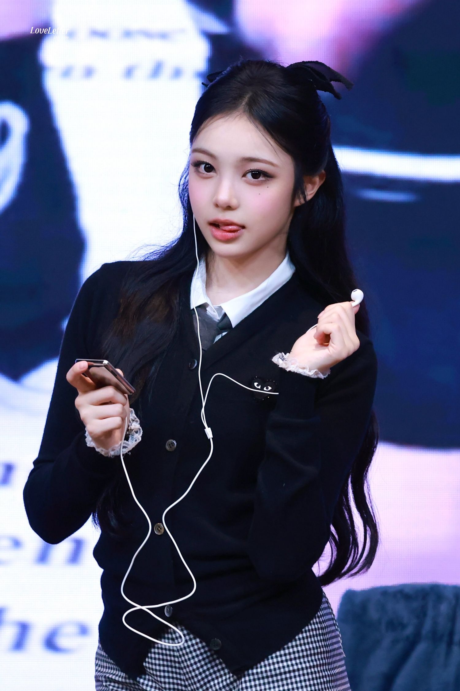 Latest photo of Ian (Hearts2Hearts)