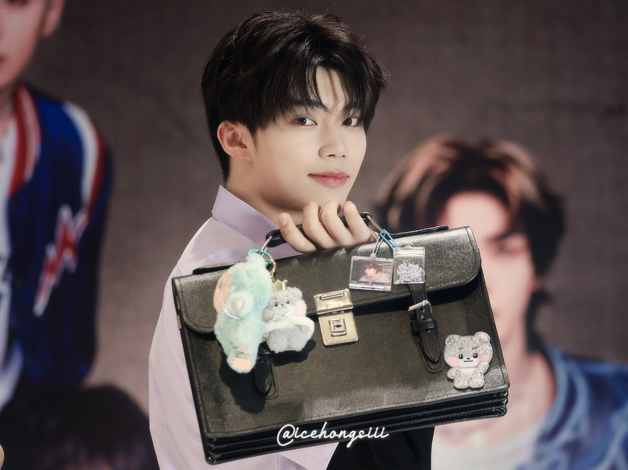 Momen yang diabadikan oleh penggemar Park Gunwook (ZEROBASEONE)