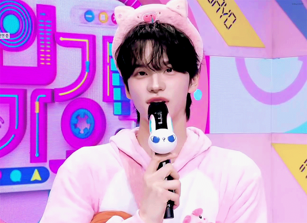 A moment captured by Shinyu (TWS)'s fan