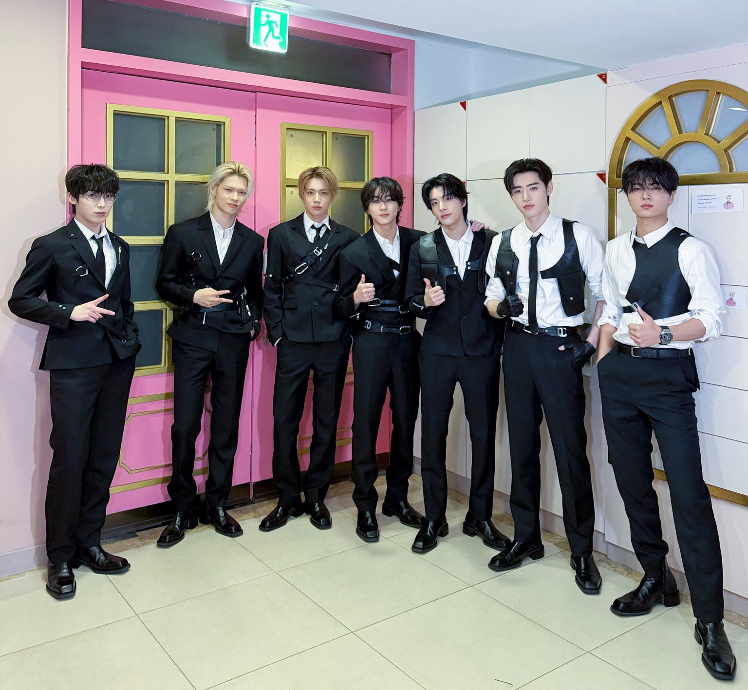 ENHYPEN의 최신 사진