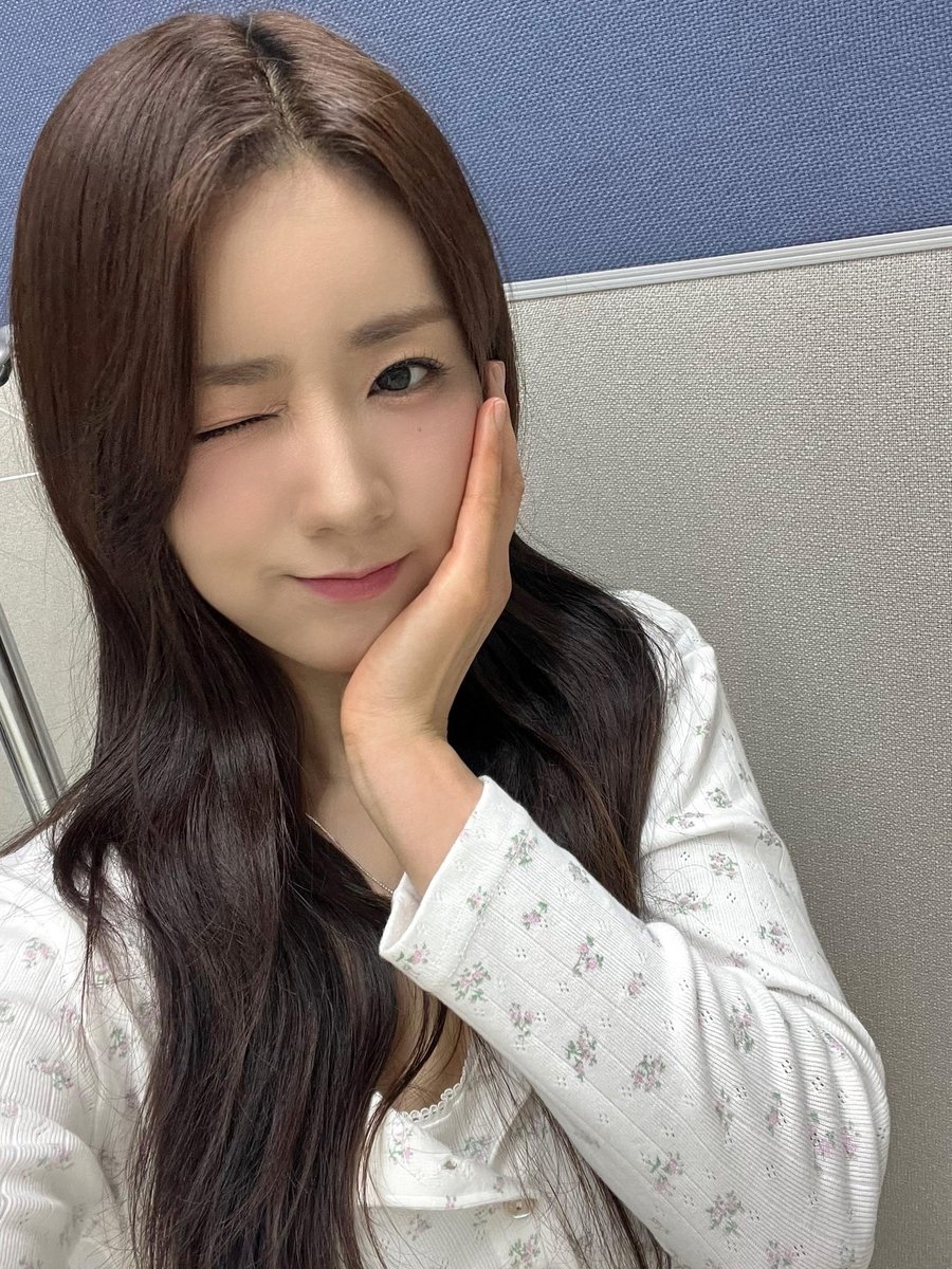 Latest photo of Apink