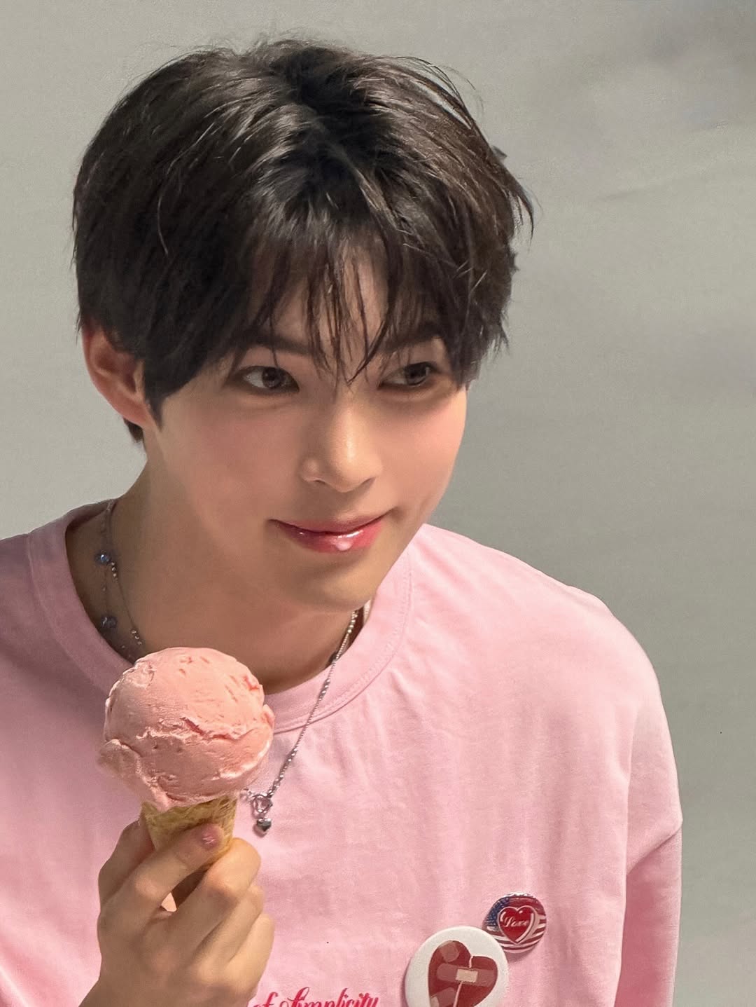 성한빈 (제로베이스원) 최근 활동샷