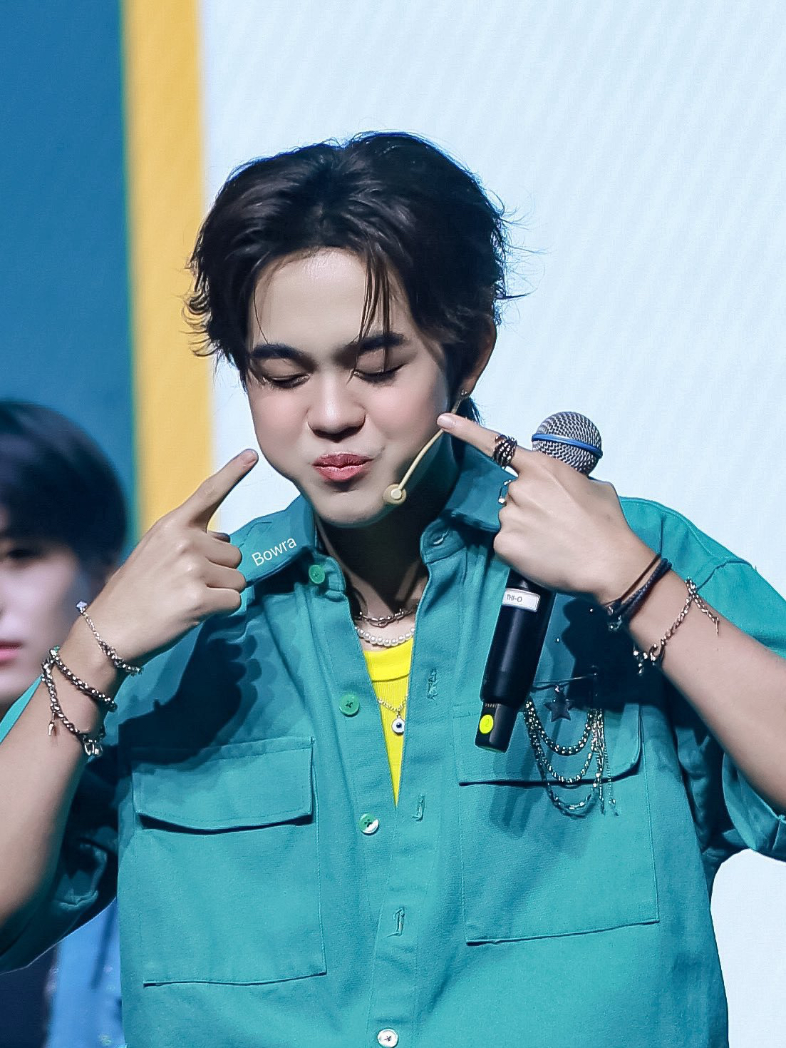 A moment captured by THI-O (NexT1DE)'s fan