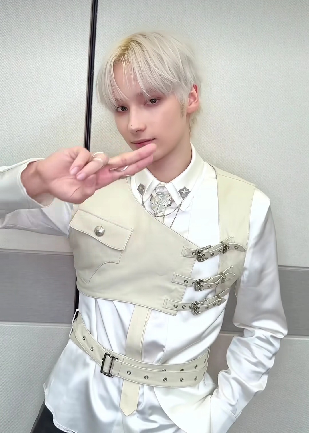 Latest photo of HueningKai (TOMORROW X TOGETHER)