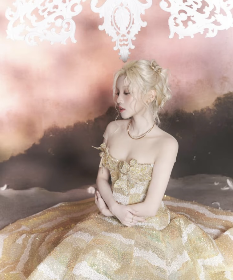 A moment captured by Yuqi (i-dle)'s fan
