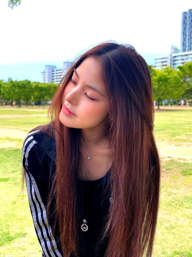 A moment captured by Mai (izna)'s fan