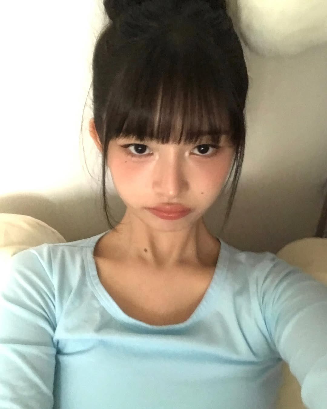 Latest photo of Rei (IVE)