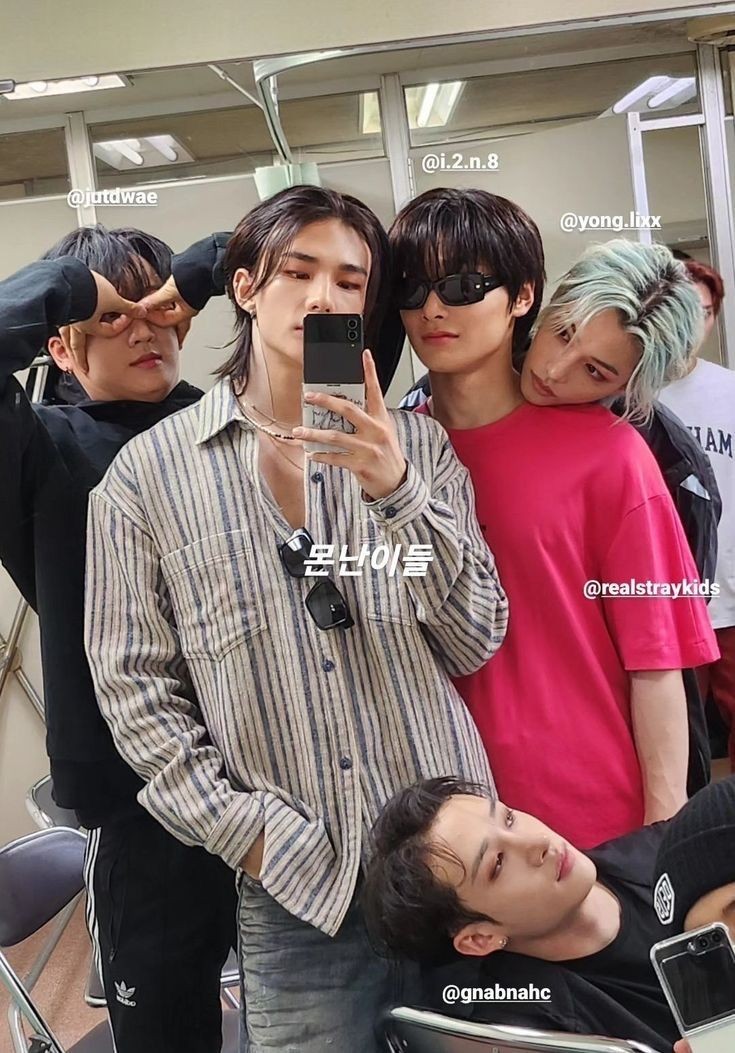 Stray Kids의 비하인드 컷