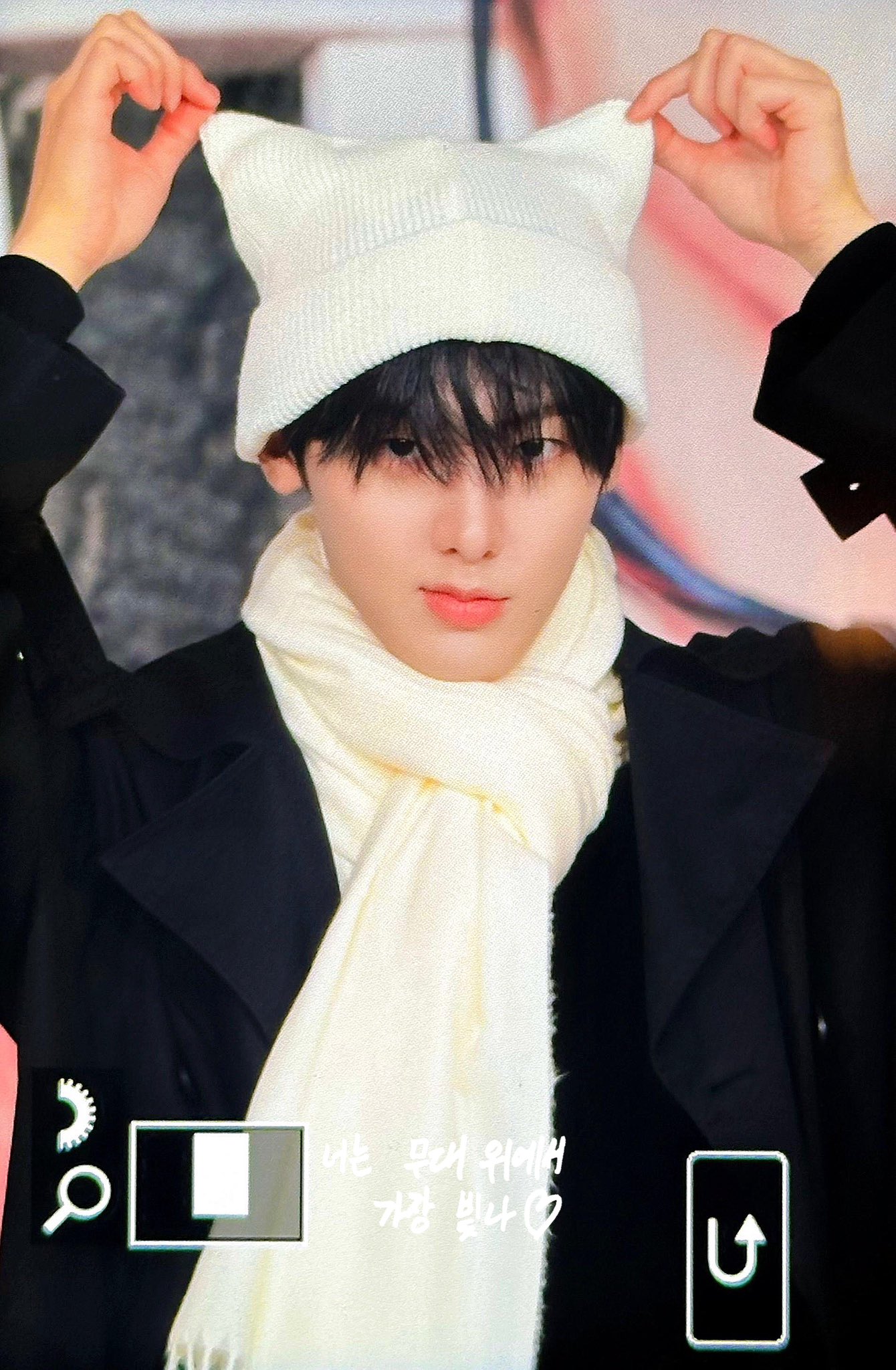 尹產賀 (ASTRO)的最新活動照片