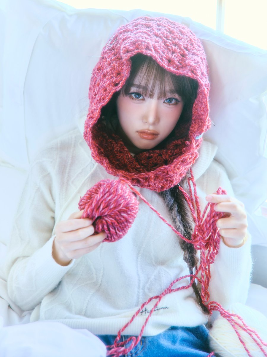 Recent activity shot of Choi Yena