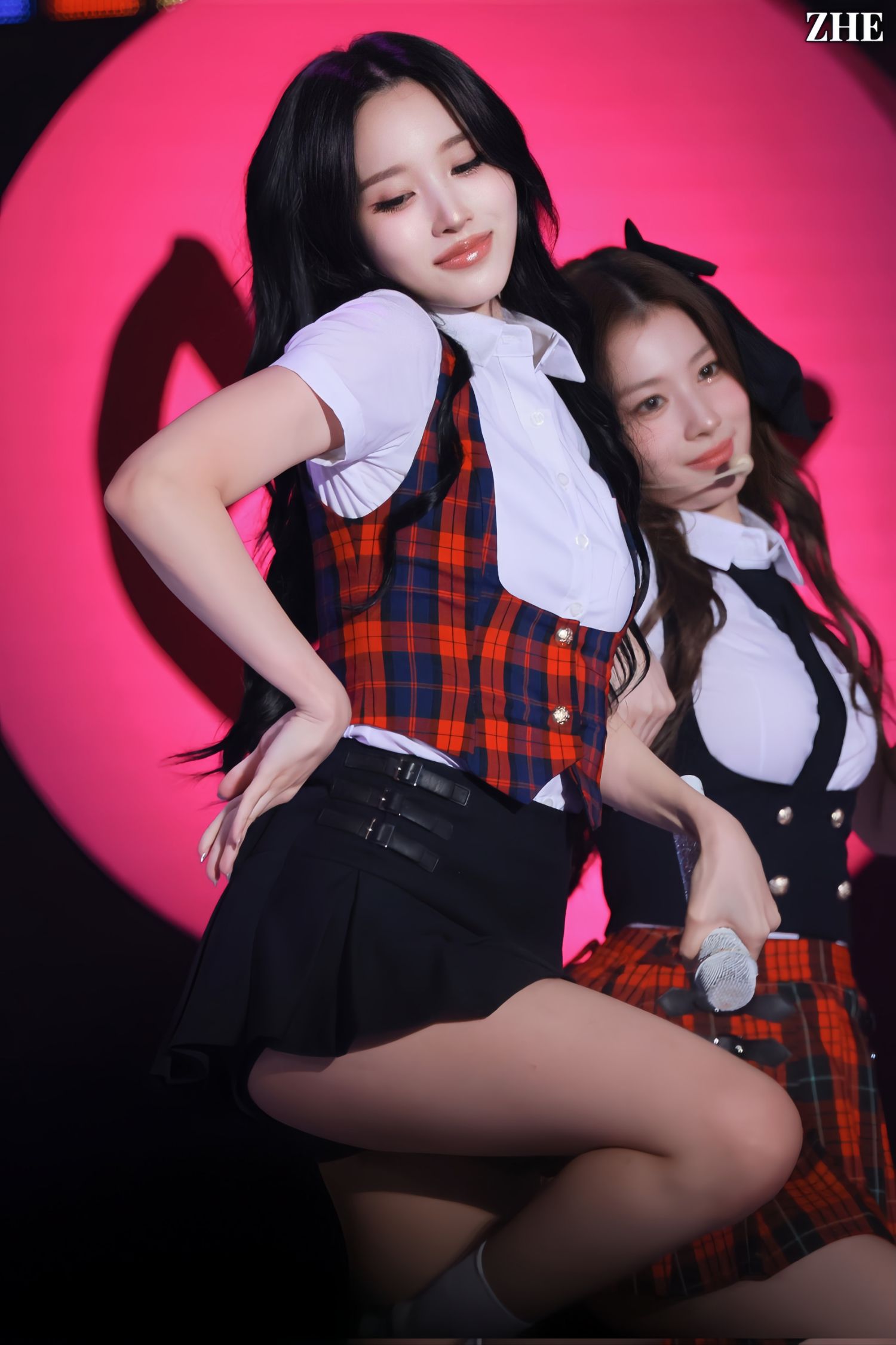 Potret di balik layar Mina (TWICE)