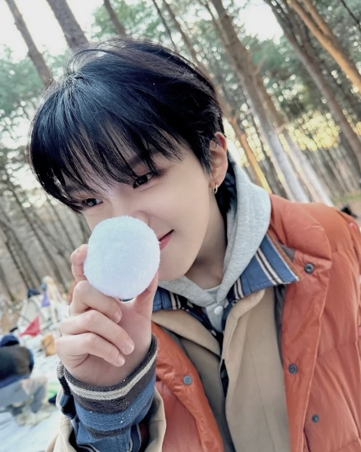 Recent activity shot of Woonhak (BOYNEXTDOOR)