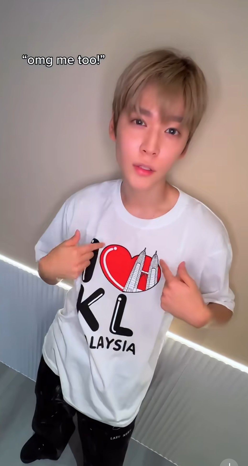 Today's most popular wallpaper in the Eunseok (RIIZE) community