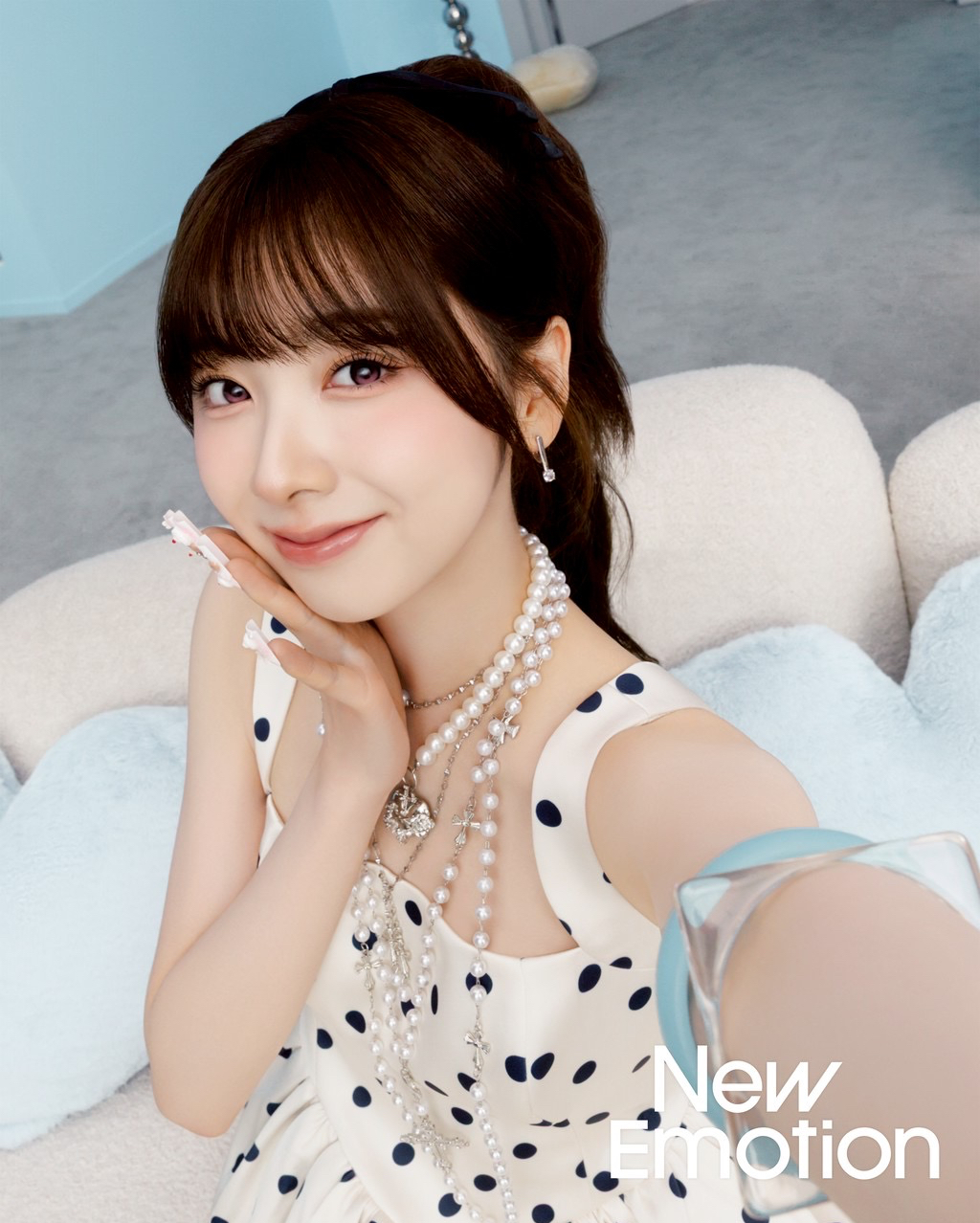 Latest photo of Miihi (NiziU)