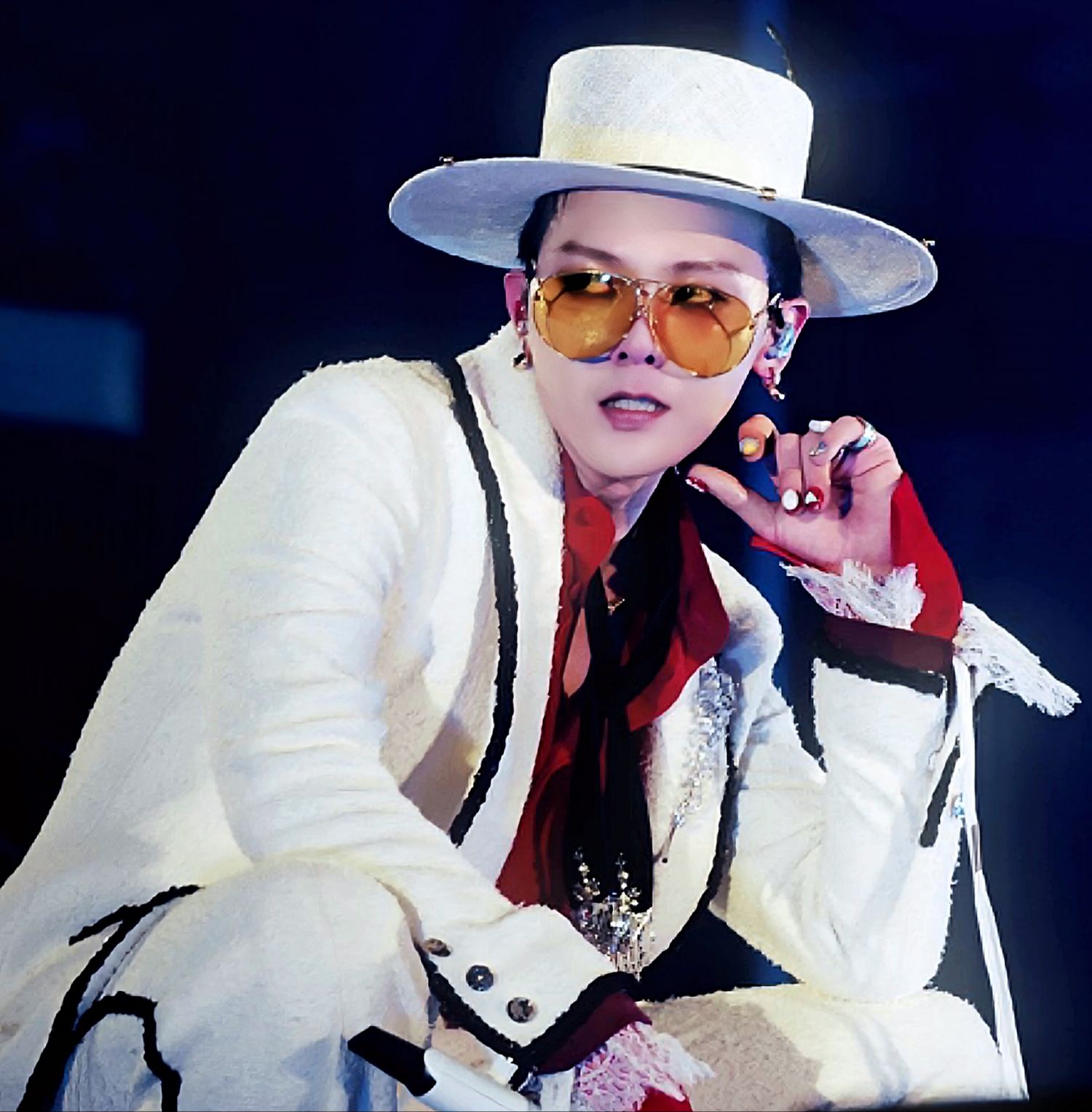 A moment captured by G-DRAGON (BIGBANG)'s fan