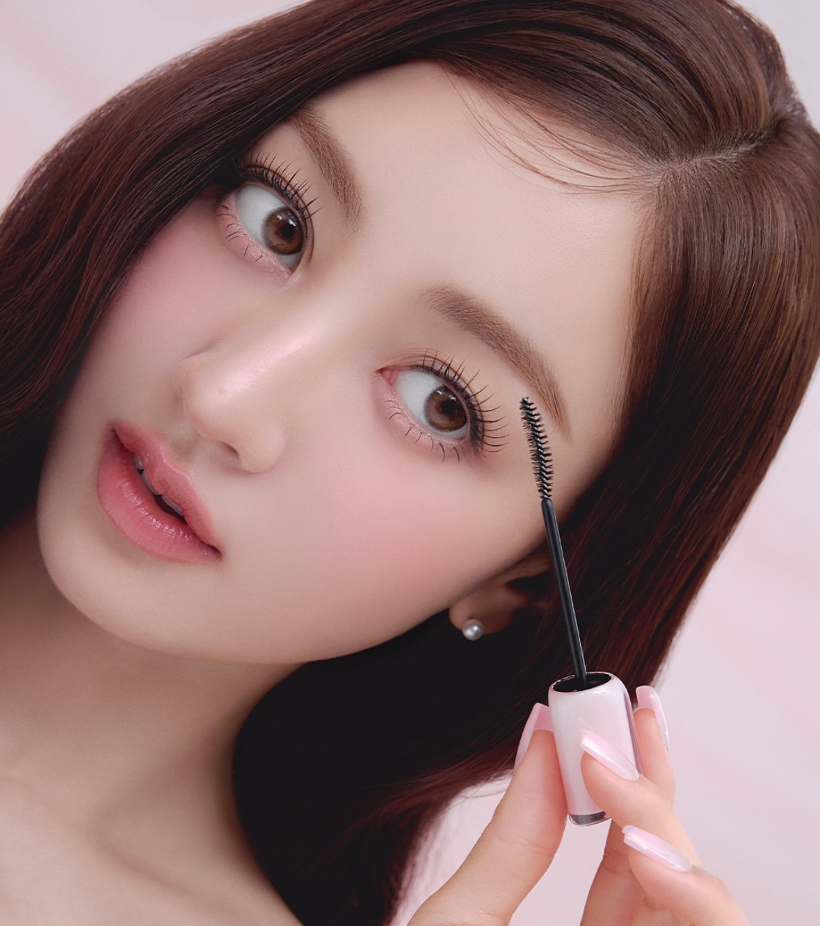 Recent activity shot of Jihyo (TWICE)