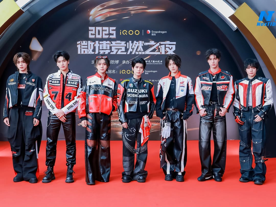 A moment captured by NexT1DE's fan