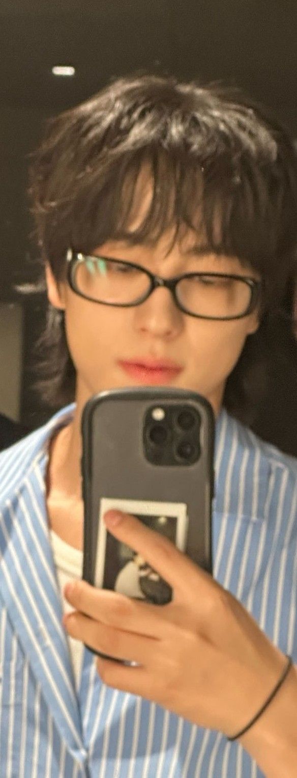 Fandom-recommended wallpaper image of Taki (&TEAM)