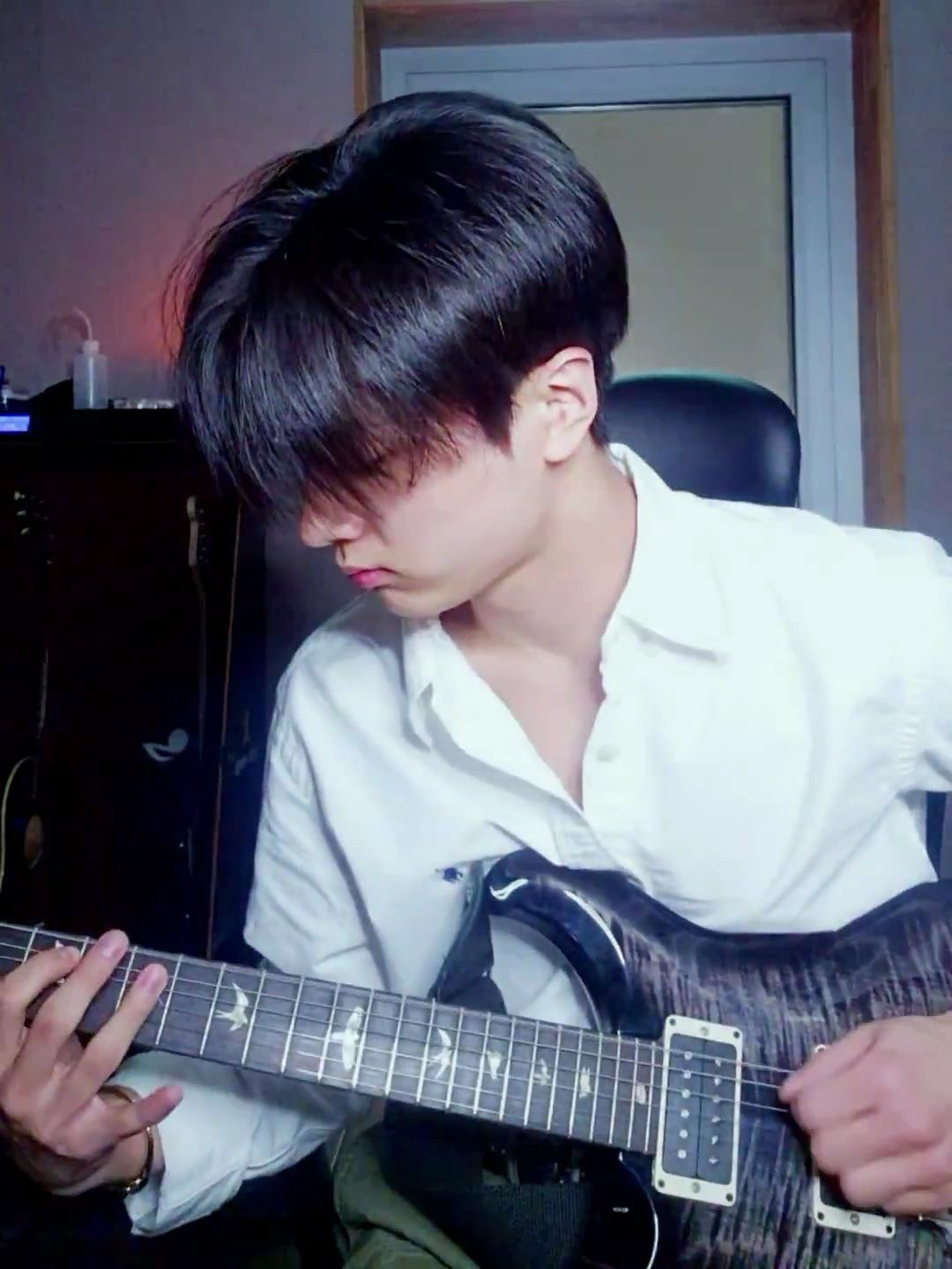 Behind-the-scenes cut of Jay (ENHYPEN)