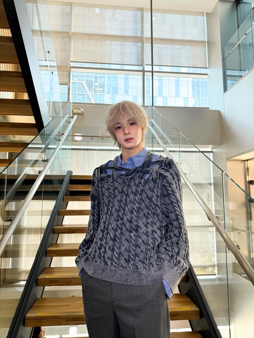 A moment captured by K (&TEAM)'s fan