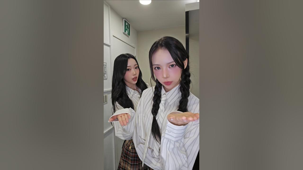 A moment captured by Min C (SECRET NUMBER)'s fan