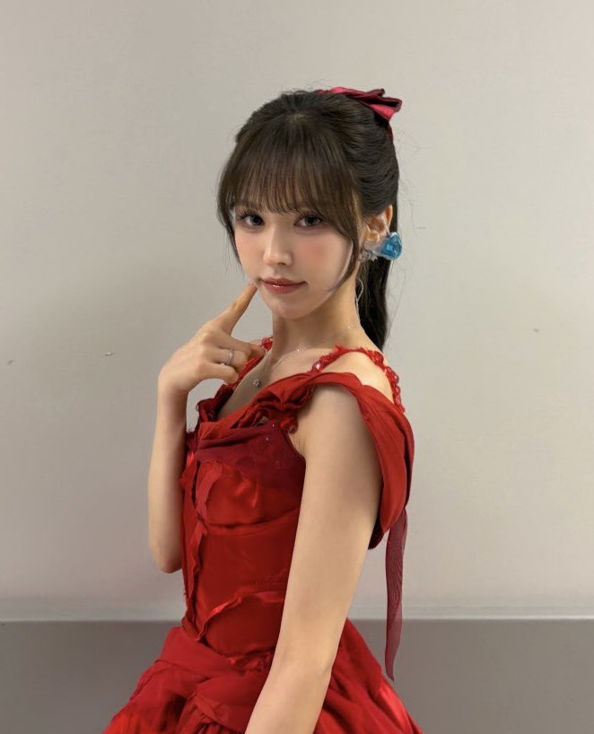 Behind-the-scenes cut of Wendy (Red Velvet)