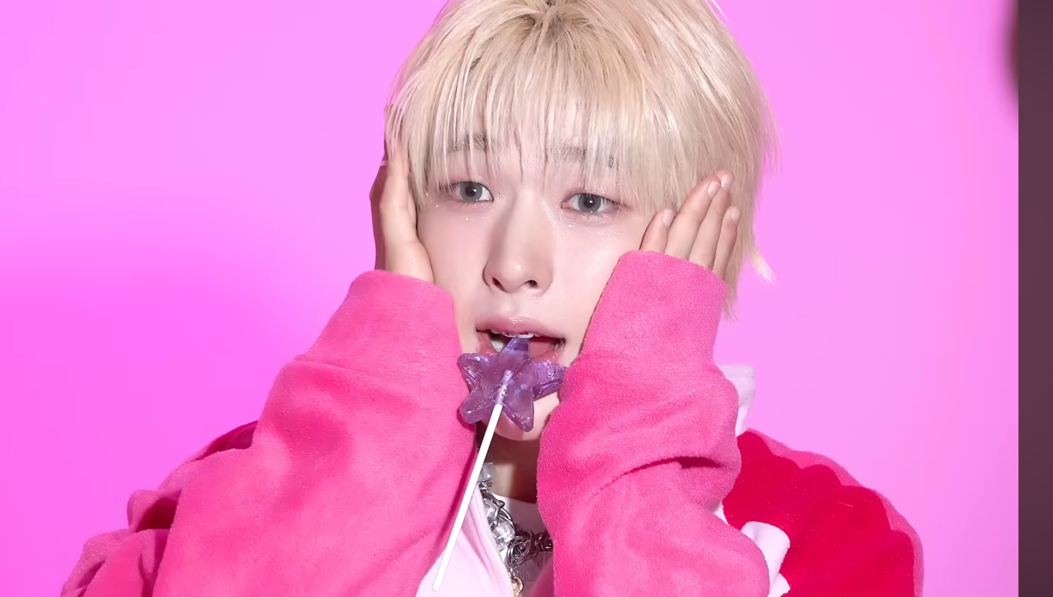 Tomoya (NEXZ)的幕后花絮