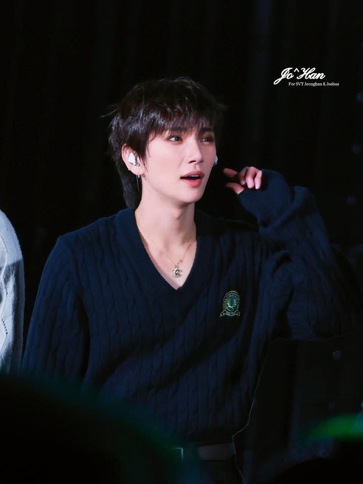 Latest photo of Joshua (SEVENTEEN)