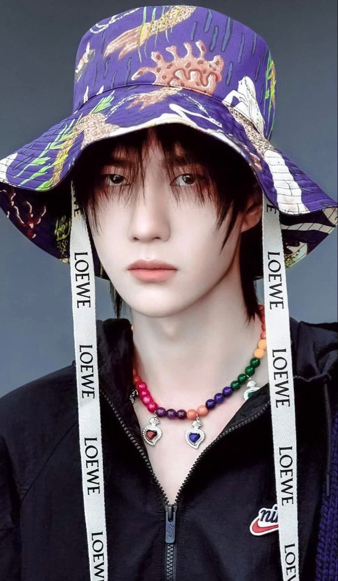 A heartfelt wallpaper shared by Wang Yibo's fans