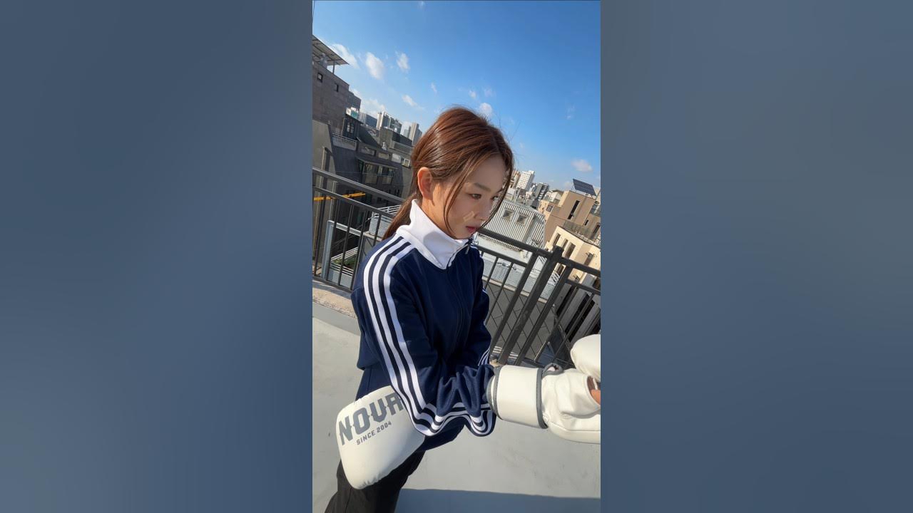 A moment captured by Ebin (SECRET NUMBER)'s fan