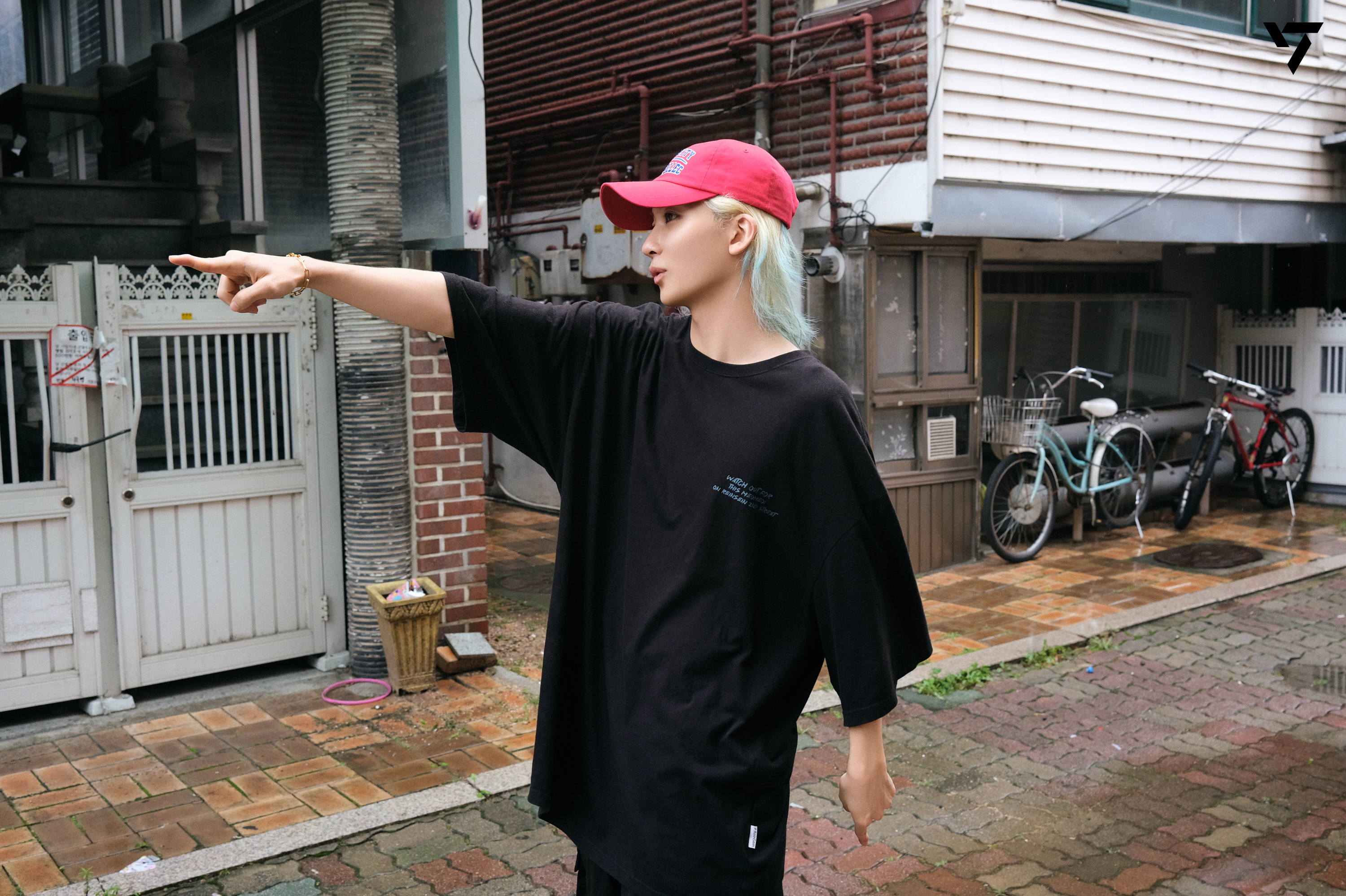 Behind-the-scenes cut of Jeonghan (SEVENTEEN)
