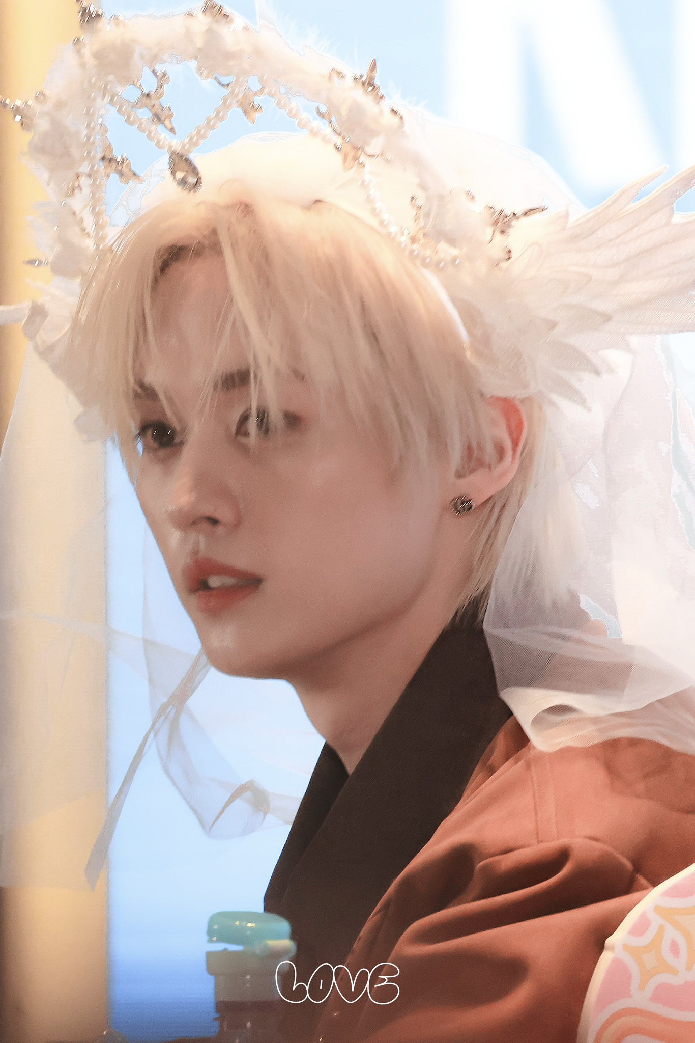 Latest photo of Lee Know (Stray Kids)