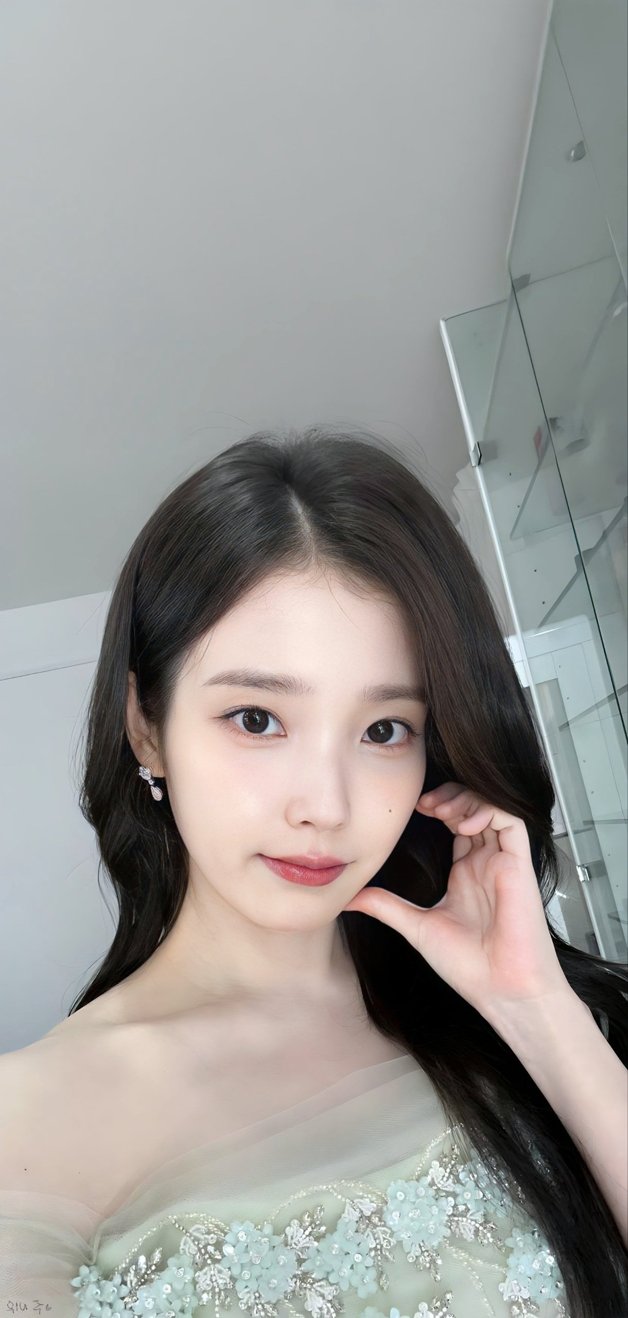Recent activity shot of IU