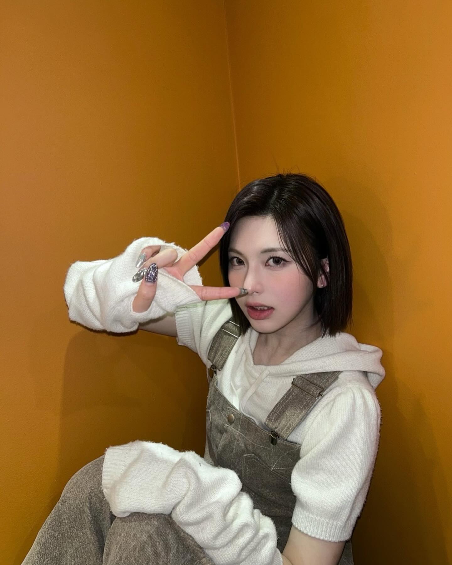 Recent activity shot of NMIXX