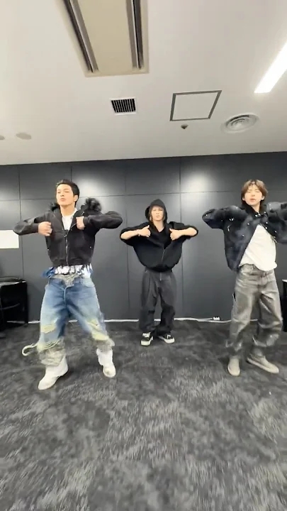 Fandom-recommended wallpaper image of NI-KI (ENHYPEN)