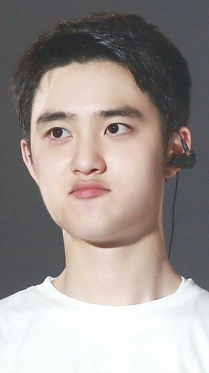 Today's most popular wallpaper in the EXO community