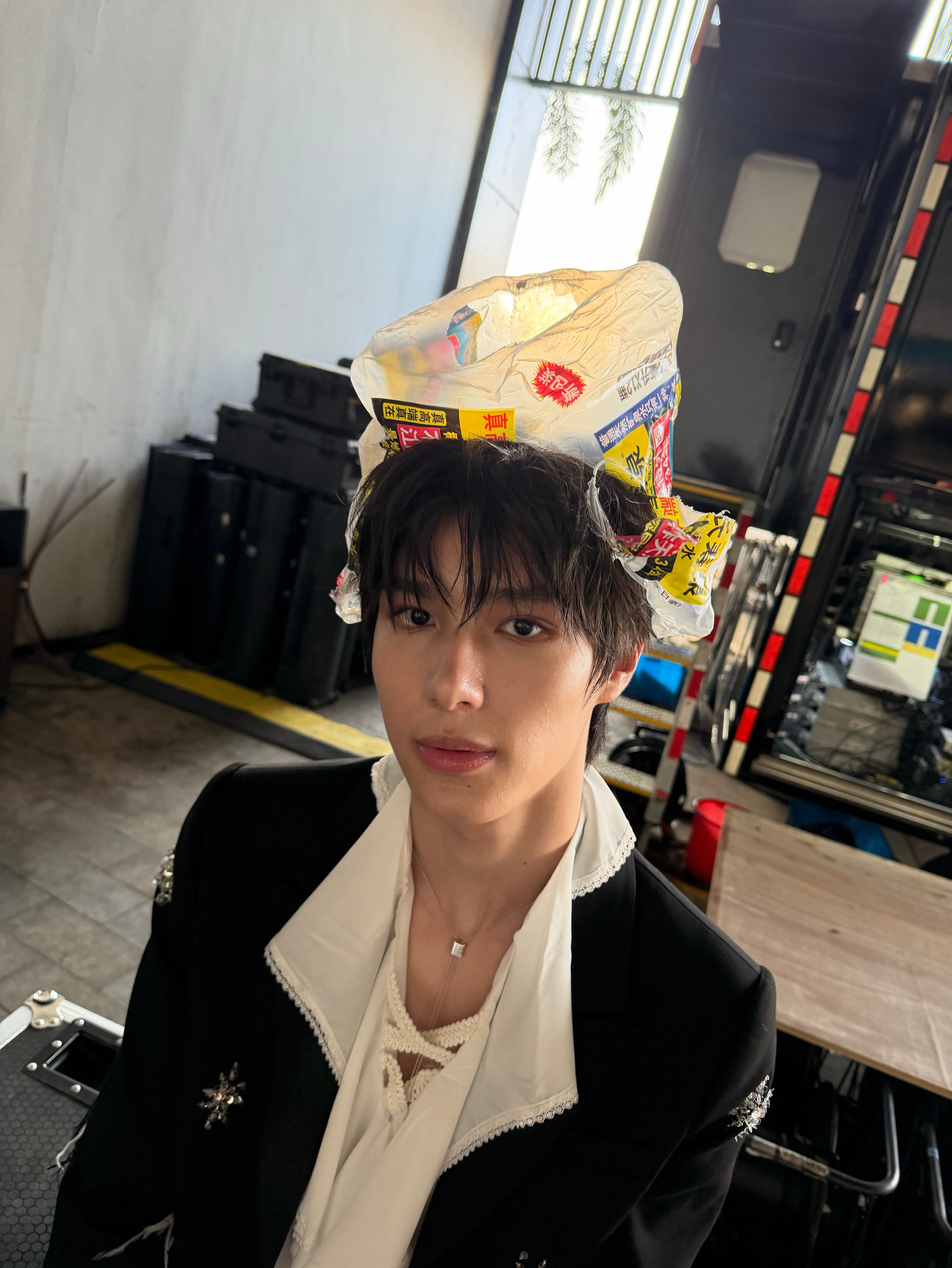 Behind-the-scenes cut of Omar (NexT1DE)