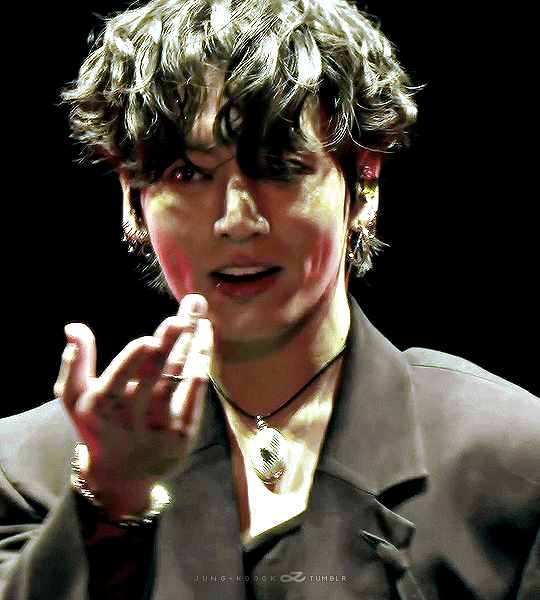 Potret di balik layar Jungkook (BTS)