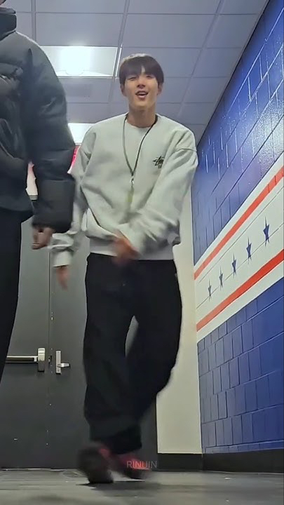 Trending idol content in the community