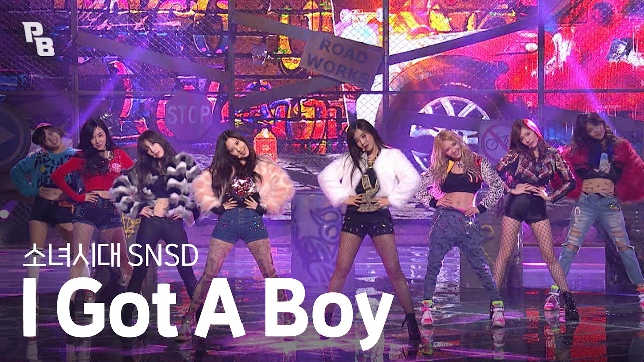 Recent activity shot of Girls' Generation